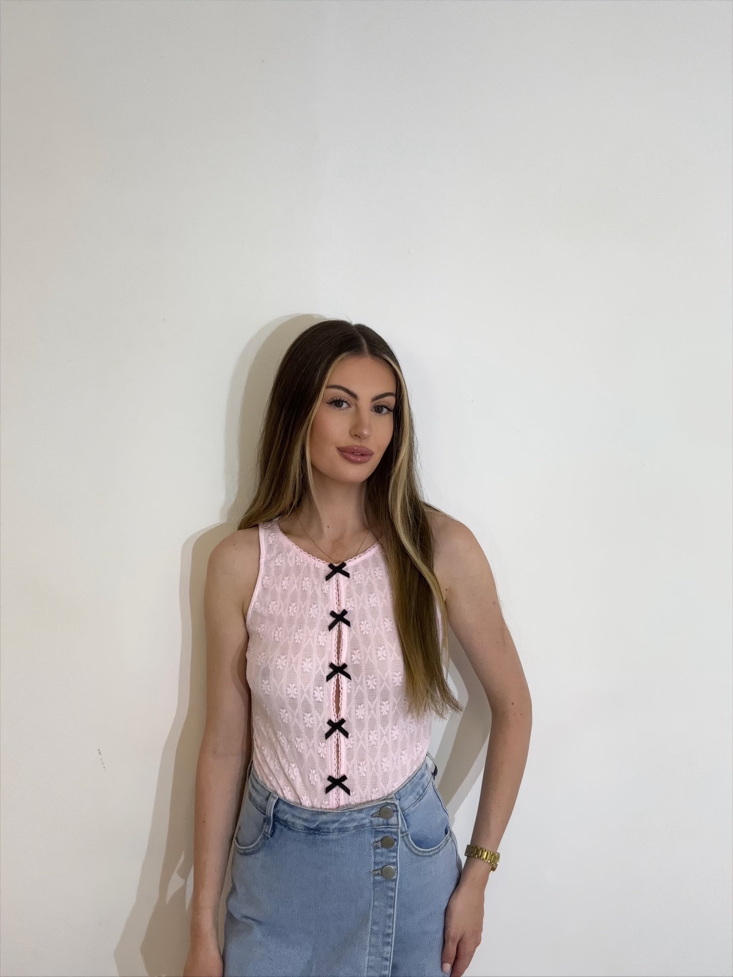 Dainty High Neck Contrast Bow Detail Bodysuit