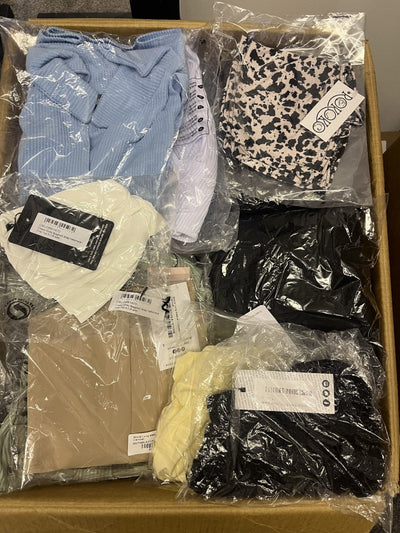 Mixed Wholesale Box - £2 per item! image 0