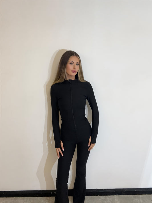 Ribbed Contouring Sports Jacket and Flared Leg Leggings Two Piece Gym Set