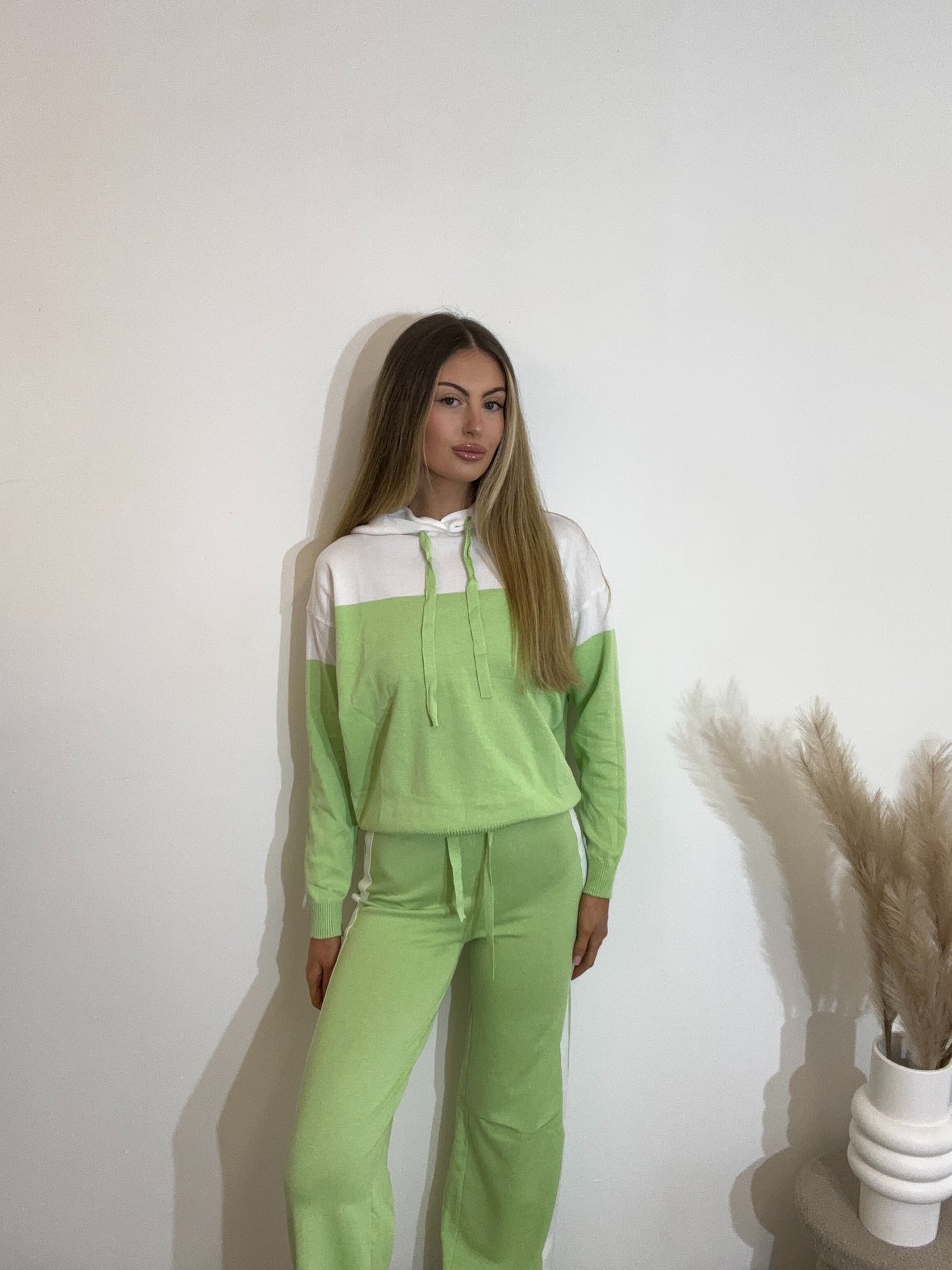 Knitted Lightweight Contrast Hoodie and Trouser Set